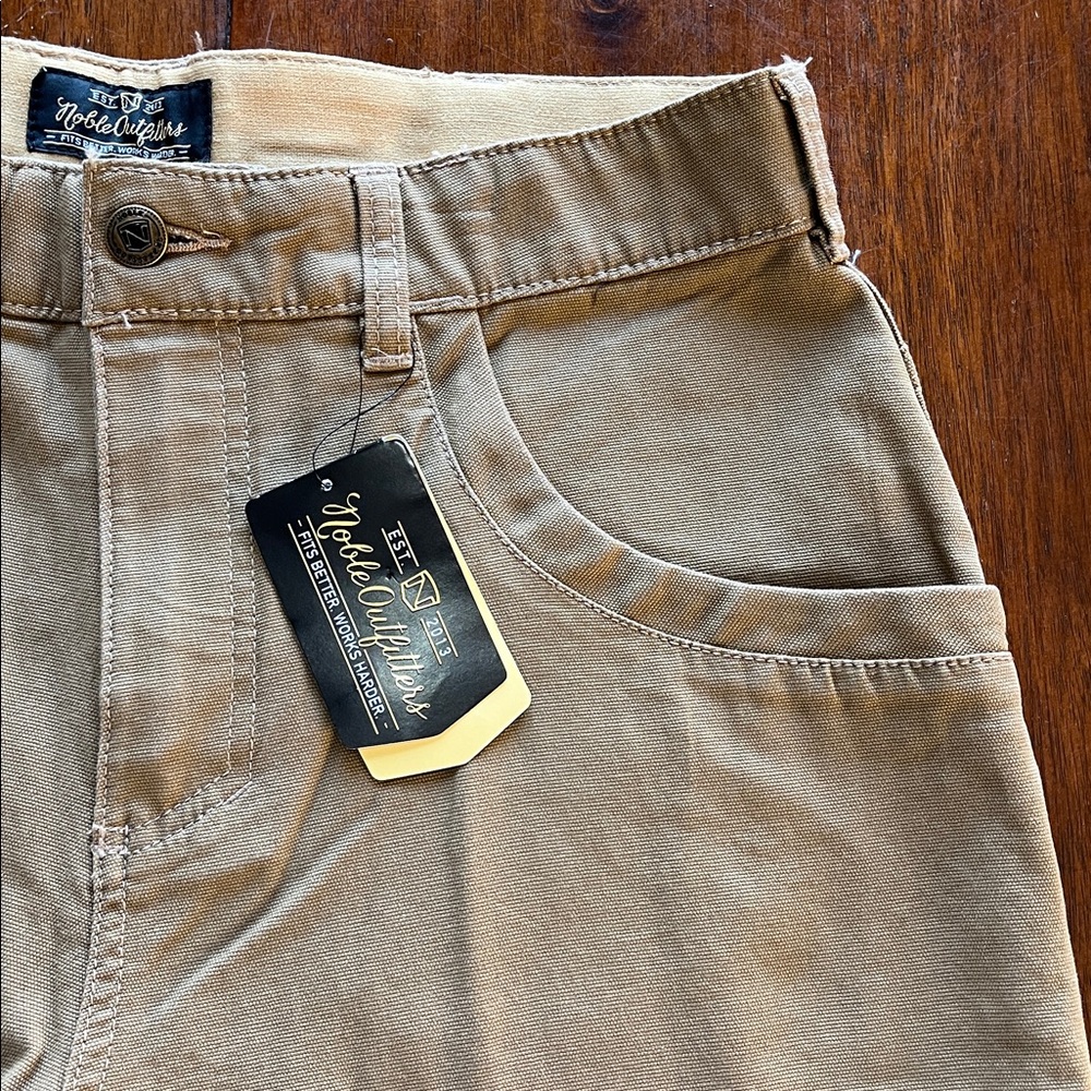 Noble Outfitters Women's Shorts in Coyote Size 12 - Picture 4 of 15
